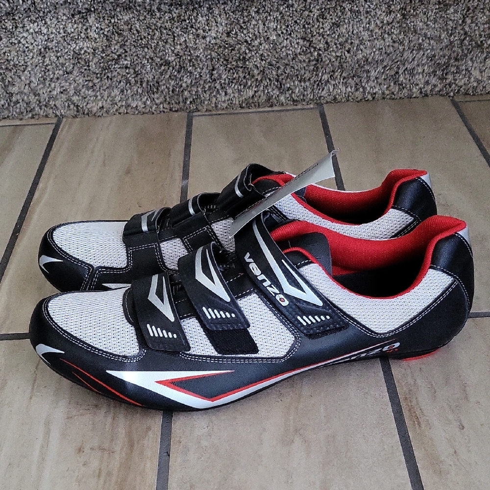 SALE--Venzo Black and Red Cycling Shoes